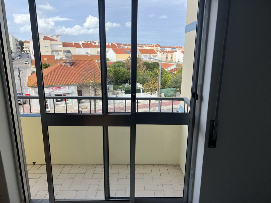 Quarto para arrendar/alugar