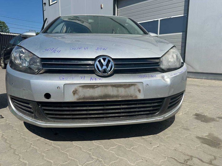 Бампер передній Golf6 хетчбек 2009-2014 A7W 300/24