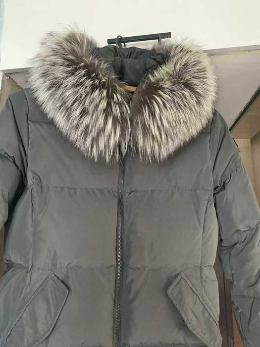 Стильний пуховик ONLY
