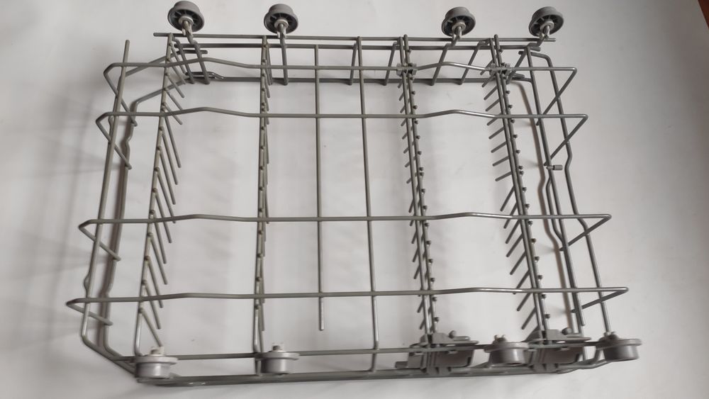 Kosz zmywarki Bosch 45cm starszy typ.