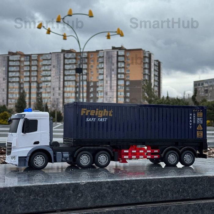 Вантажівка на радіокеруванні Euro Truck Біла, Фура на пульту
