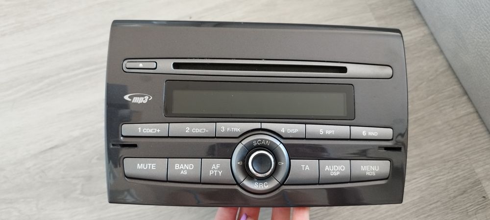 Rádio original Fiat bravo ii