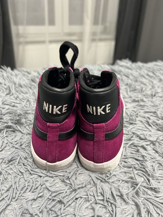 Кросівки найк рожеві