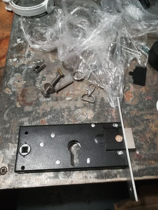 Fechaduras elétricas64750952654210121