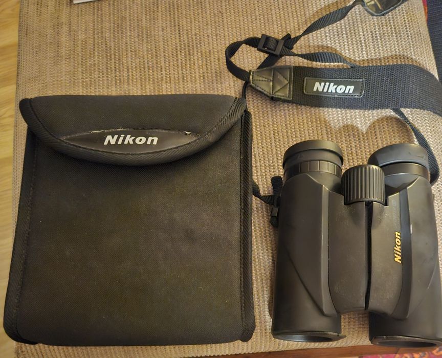 Binóculos Nikon Sportstar EX 10x25 DCF