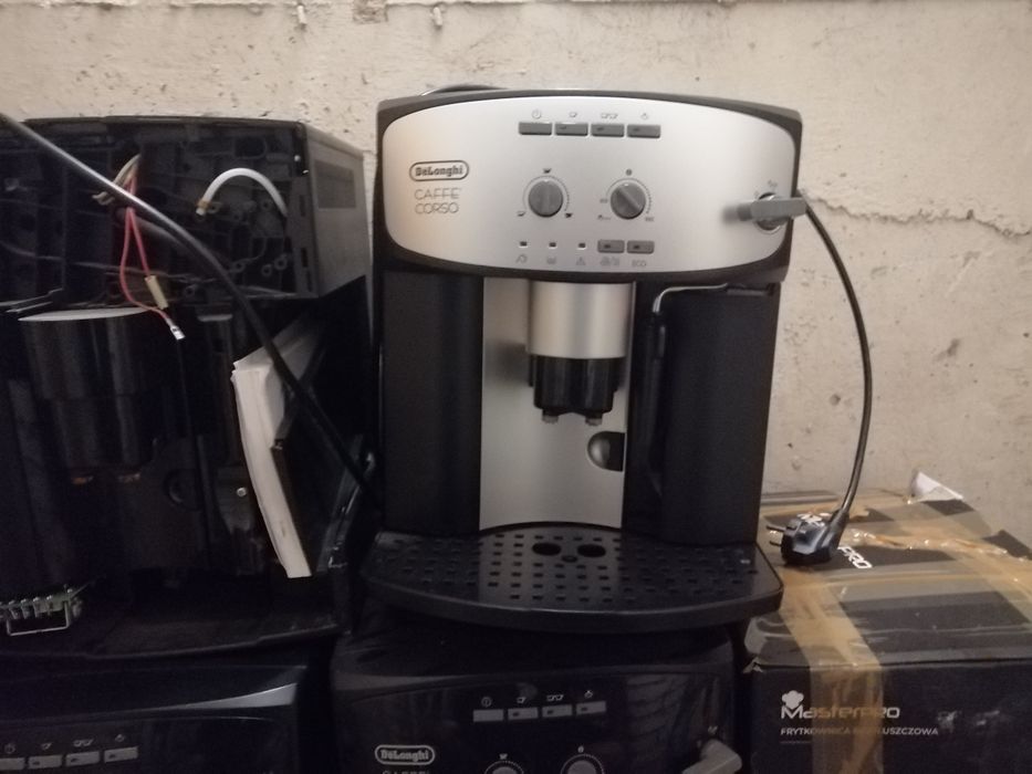 Ekspresy ciśnieniowe z młynkiem delonghi