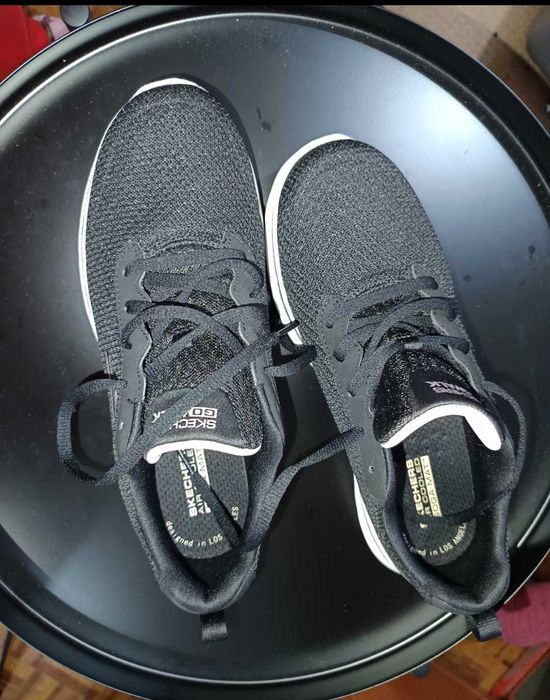 Skechers GOwalk Arch Fit – Novos na caixa (tamanho 39]