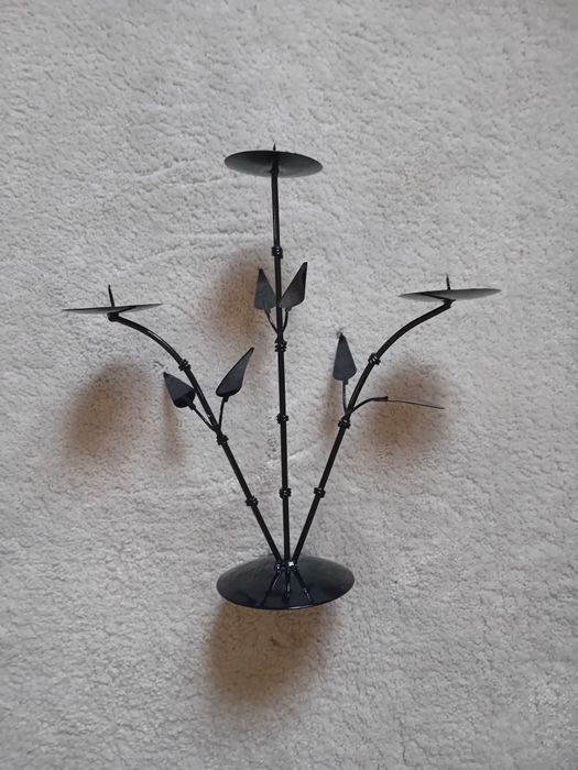 Świecznik czarny potrójny metalowy