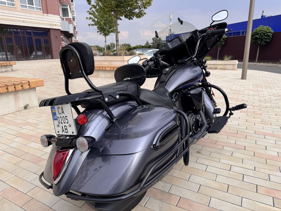 Yamaha XVS 1300 2015 рік.