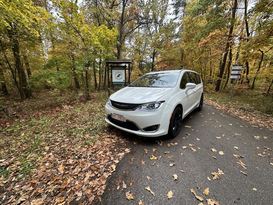 Chrysler Pacifica