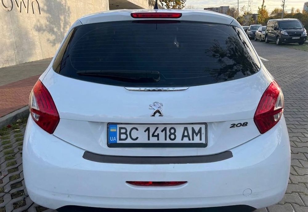 Peugeot 208 2013р
