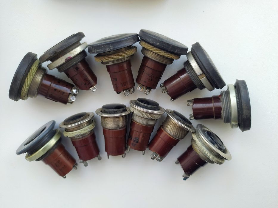 Тумблера - тумблера.