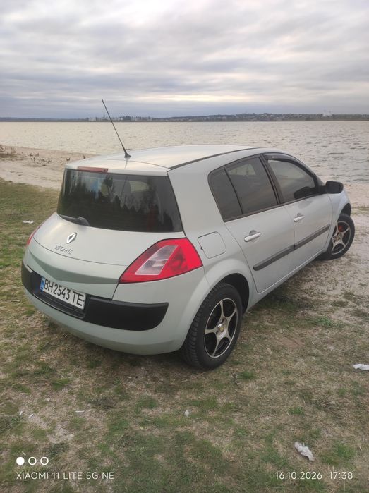 RENAULT MEGAN в идеальном состоянии