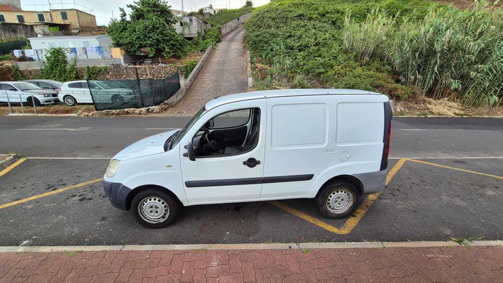 Carrinha comercial Fiat Doblo 1.9 Multijet