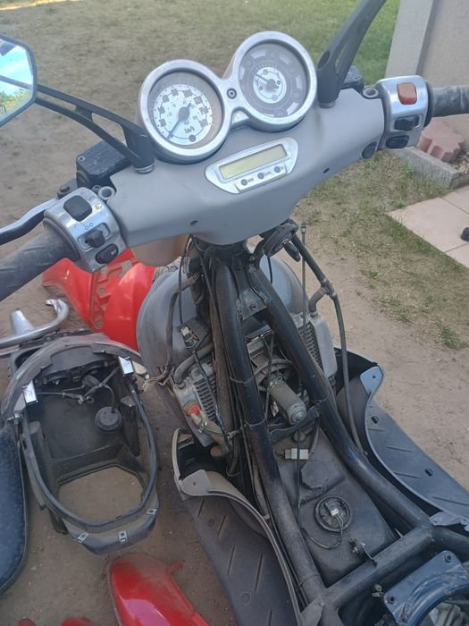 Piaggio Beverly 125 na części