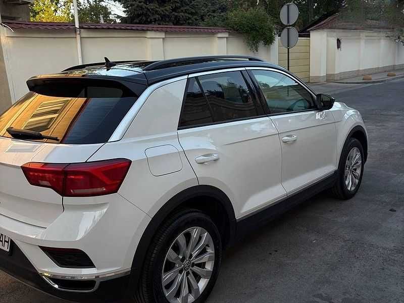 Твоє авто! Кросовер Фольксваген Т-Рок / VW T-Roc, оренда авто під викуп, оренда авто з викупом, машина в оренду