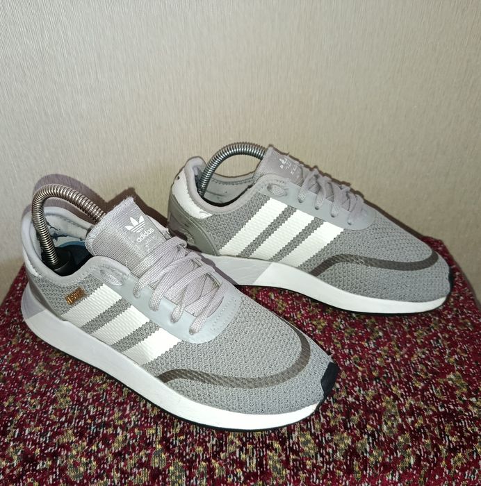 Кросівки фірми Adidas 38 розміру