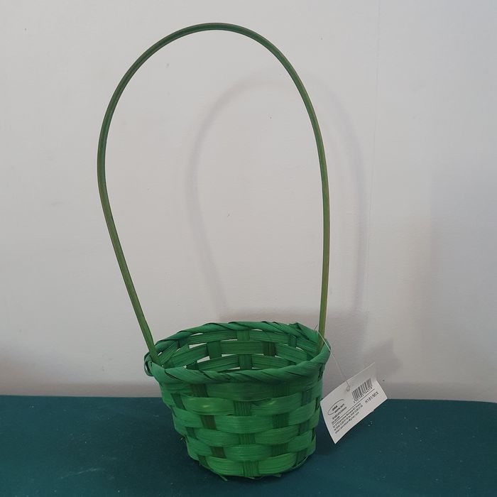 Mały,zielony koszyczek
