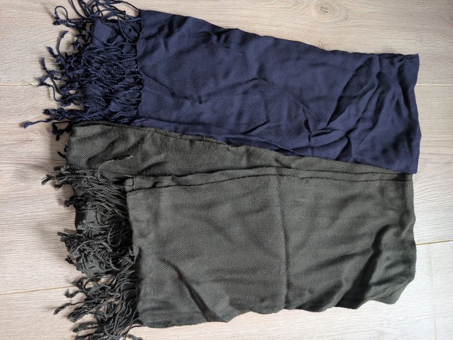 Conjunto de dois Cachecois / Encharpes Massimo Dutti