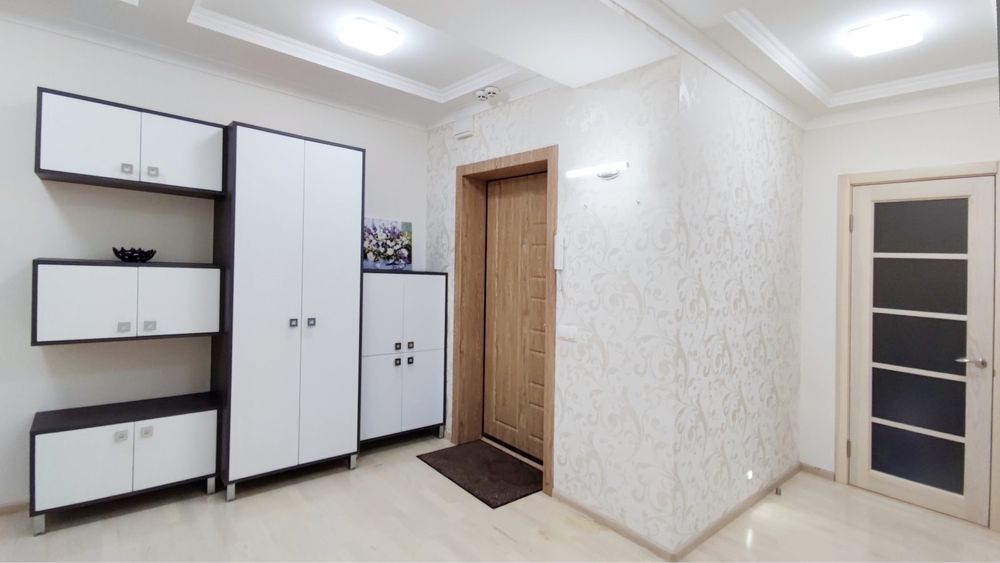 Продаж вул. Дениса Рачiнського,25А. 15 хв Метро
