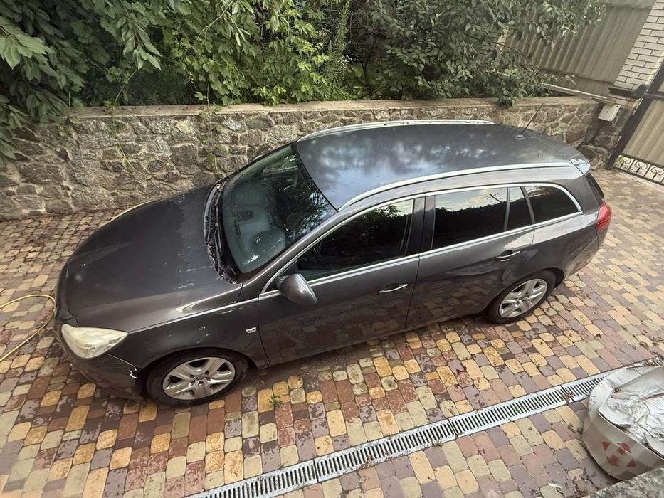 Opel Insignia 2010 дизель