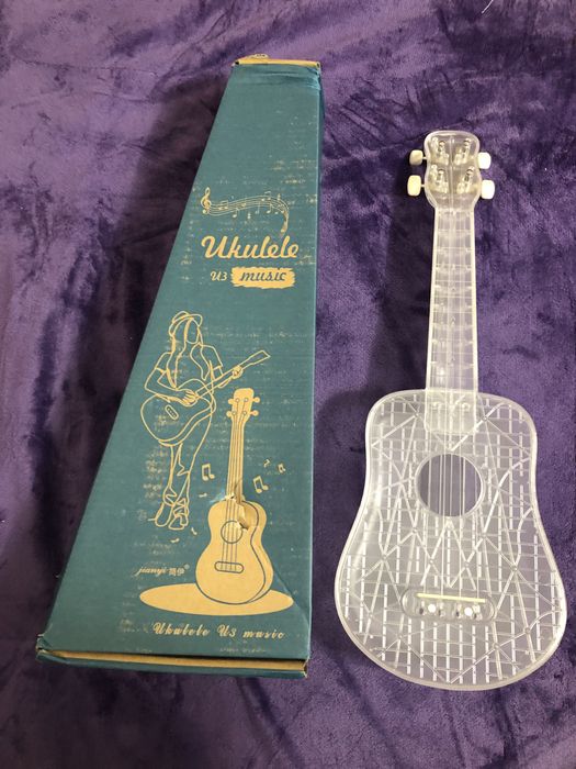 Укулеле прозора гавайська гітара маленька гітарка укулєлє гитара