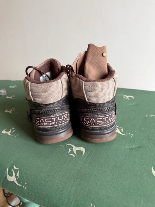 Кросівки найк демі орігінал 41р