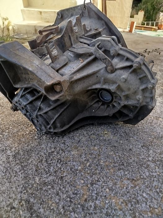 Caixa de câmbio PF6 - Gearbox PF6 006