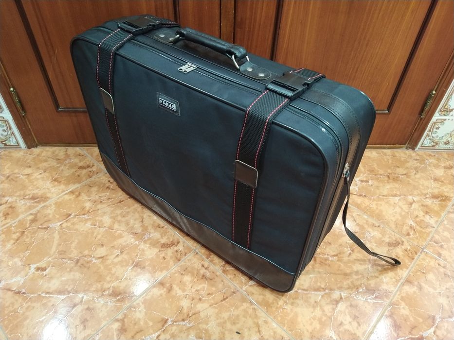 Mala malas de porão até 23 kg viagem casa quarto apartamento vivenda.