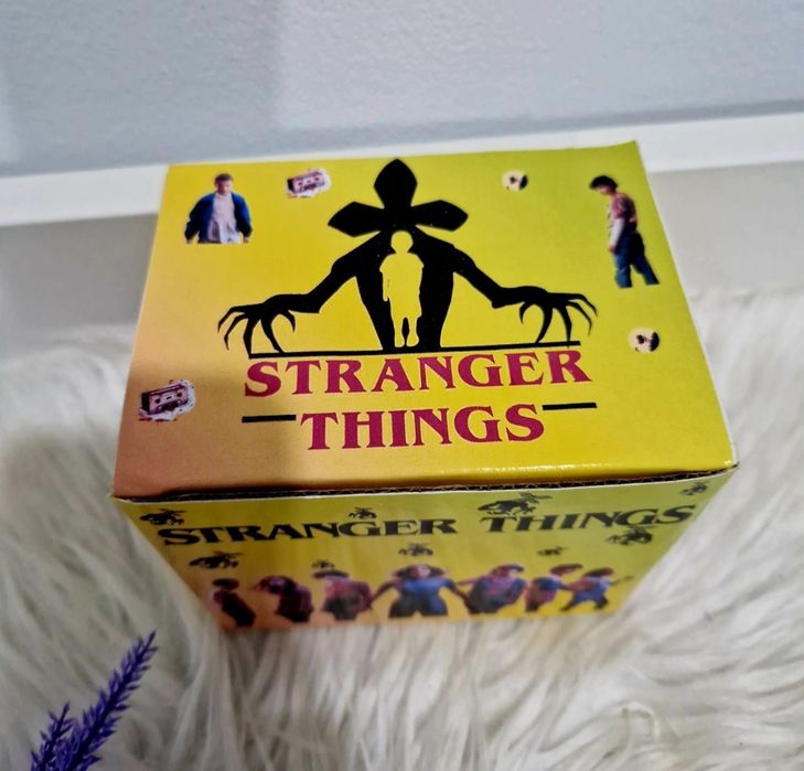 Stranger Things Caneca