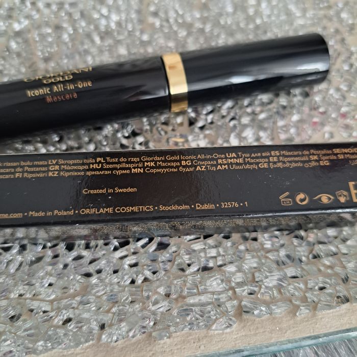 Tusz do rzęs Giordani Gold Iconic All in One Oriflame