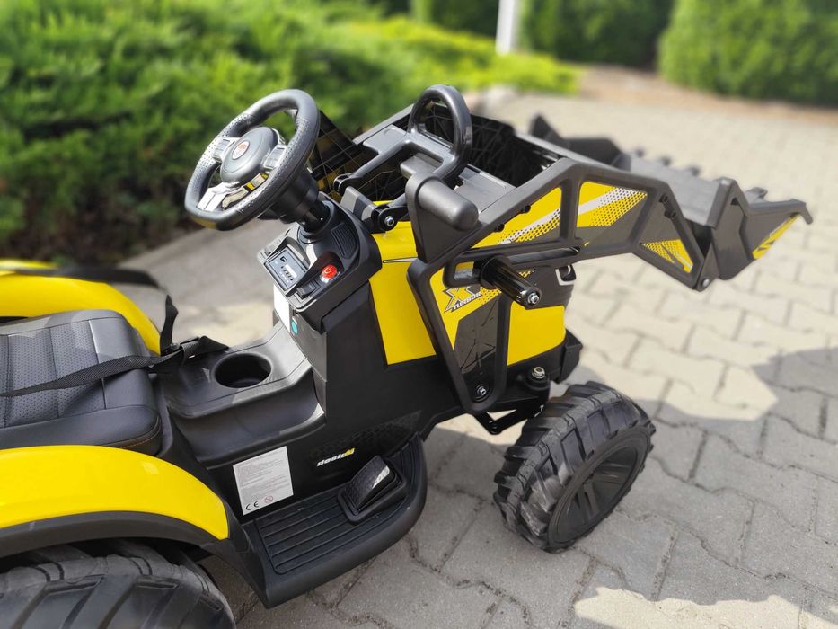 Wielki Traktor T720 Koparka 24V z Przyczepka | 2x200W | Pilot | EVA | Dla dzieci 2-6 lat
