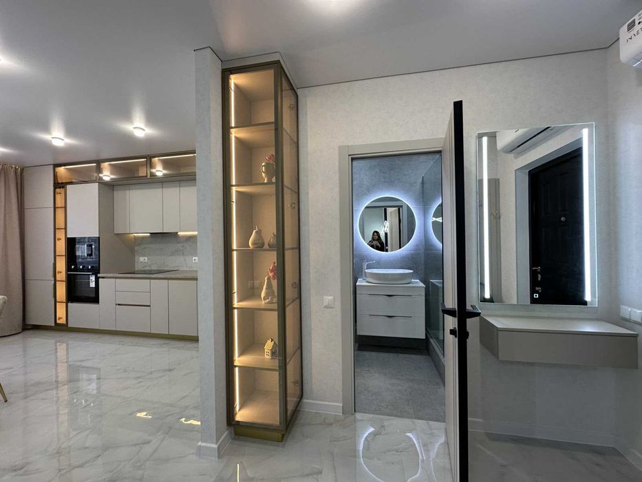 Евродвушка с ремонтом, мебелью и техникой в ЖК 53 жемчужина. Вид моря