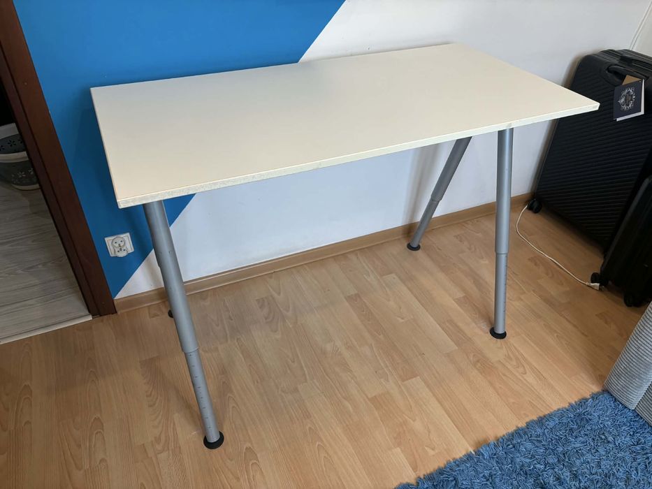 Biurko regulowane IKEA