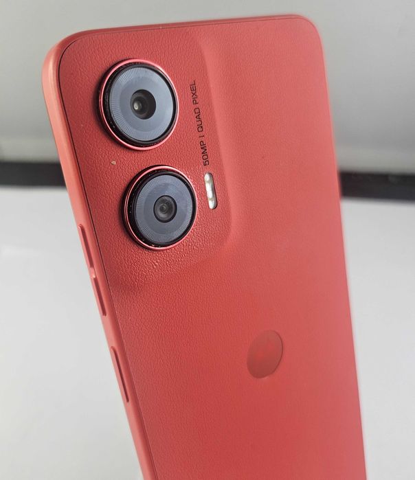 Telefon Motorola Moto G35 128GB + ETUI