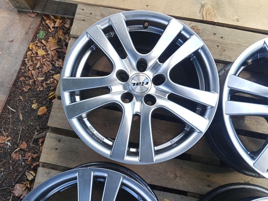 Alufelgi r16 5x114.3 toyota Avensis T27