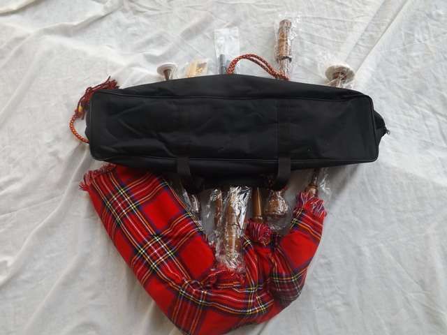 Gaita de foles nova64175818848515123