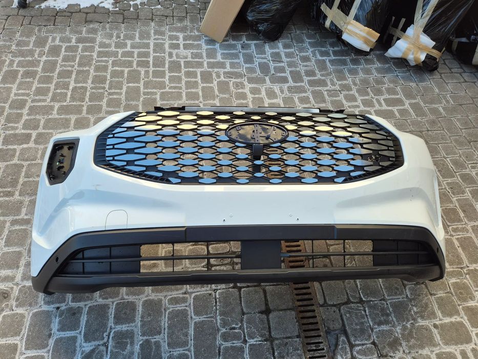 Zderzak przód przedni Ford E-Transit Custom mk2 II 23- POZNAŃ