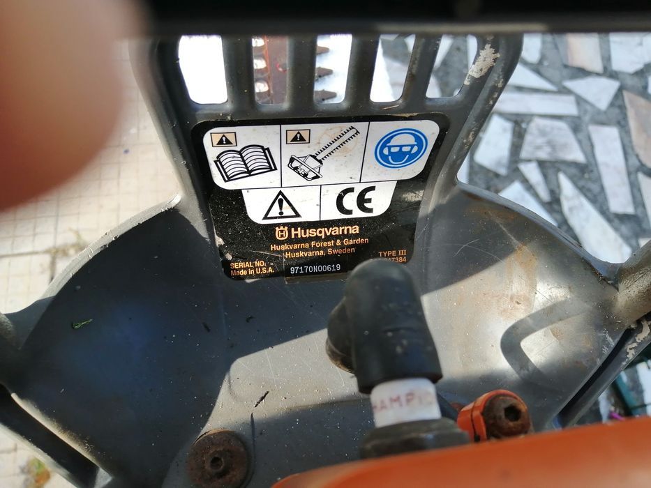 Corta sebes gasolina Husqvarna