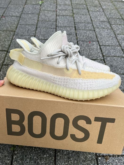 Adidas Yeezy Boost 350 V2 Light sneakersy niskie jasne 43 1/3