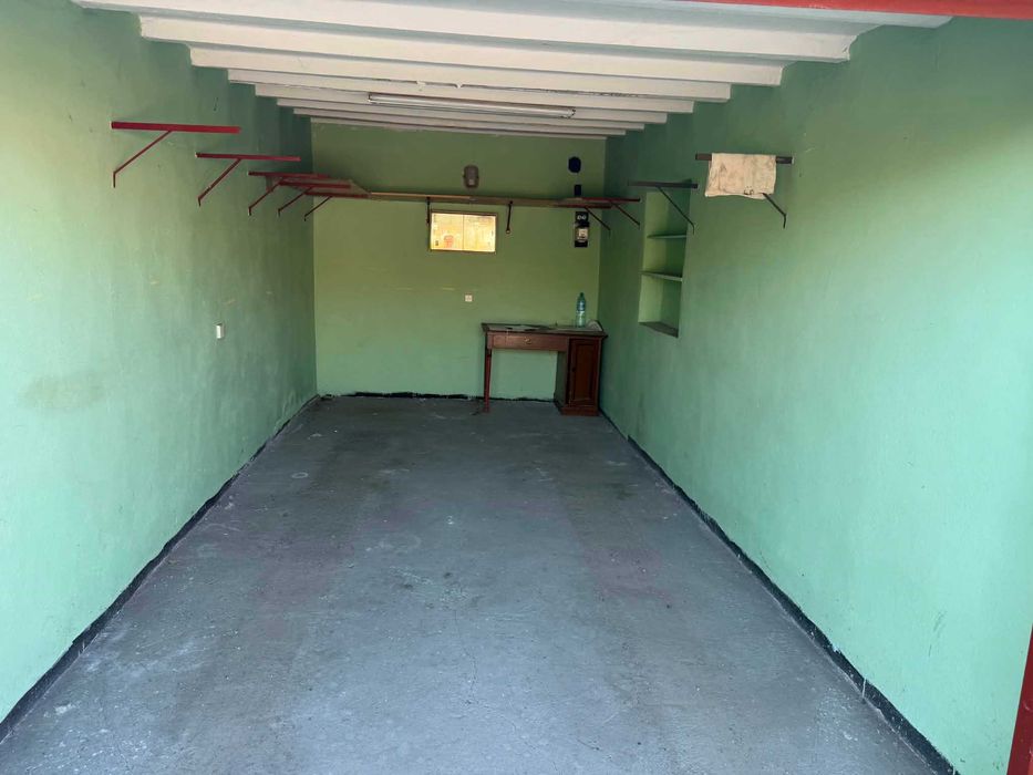 Garaż do wynajęcia Oleśnica Kopernika 13 przy Pogodnym Centrum - View 2