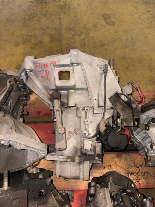 Caixa de Velocidades Fiat Punto 1996 1.7TD