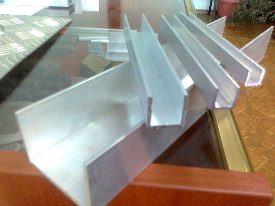 Труба алюмінієва, кутник, полоса, прут, радіаторний профіль,  порізка.
