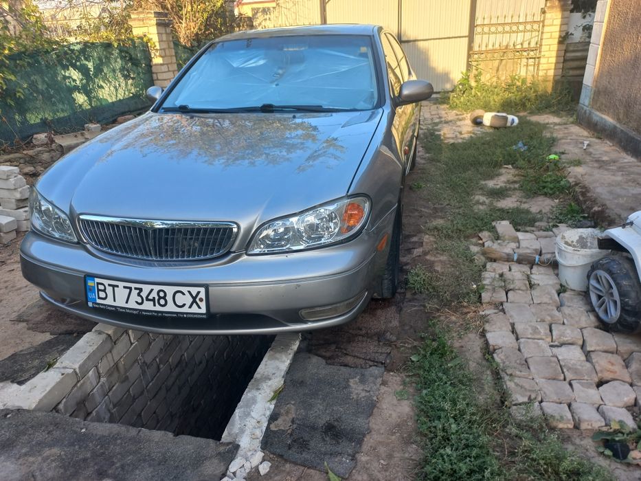 Nissan Maxima a33 2002