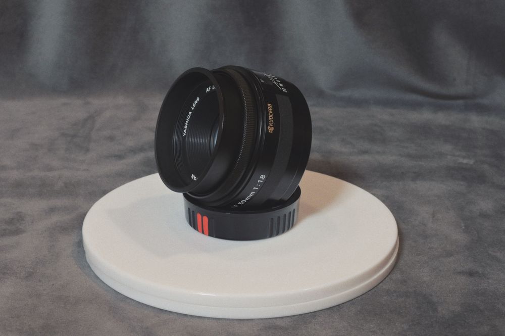 Vintage-Retro Obiektyw YASHICA AF 1.8/50mm