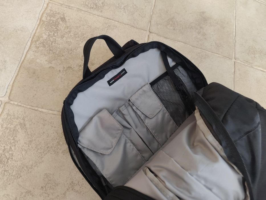Mochila lowepro para máquina fotográfica e pc