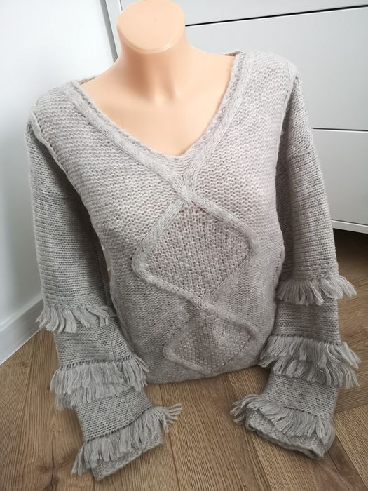 Sweter w stylu boho