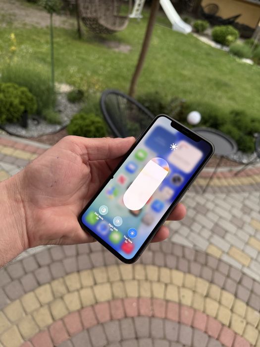 Iphone 11 pro 64 gb