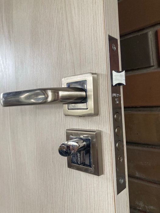 Міжкімнатні двері б/у