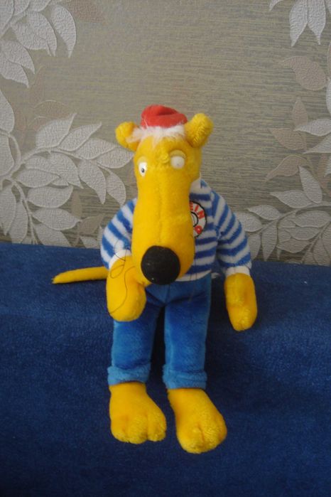 Продам одним лотом